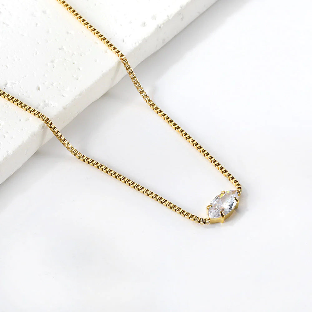 Emri Stone Necklace