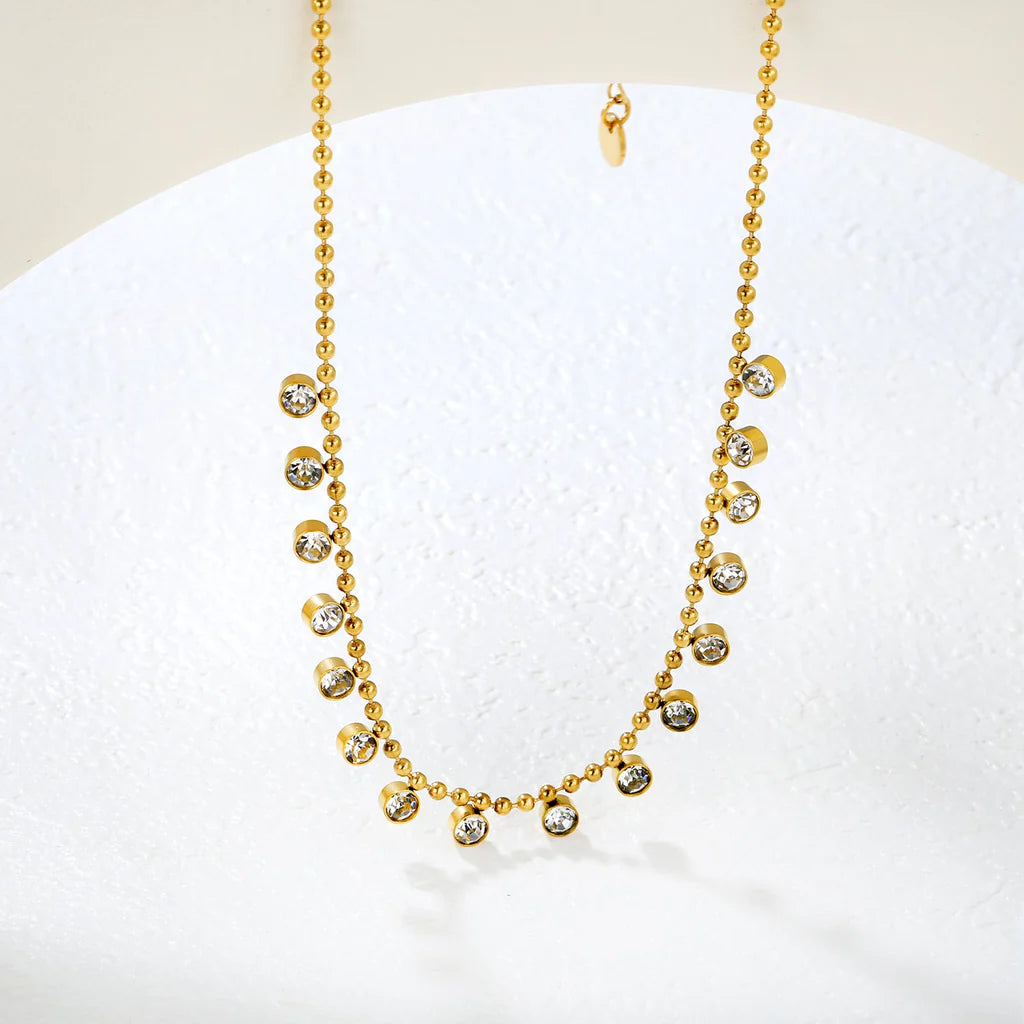 Light brust Necklace Choker