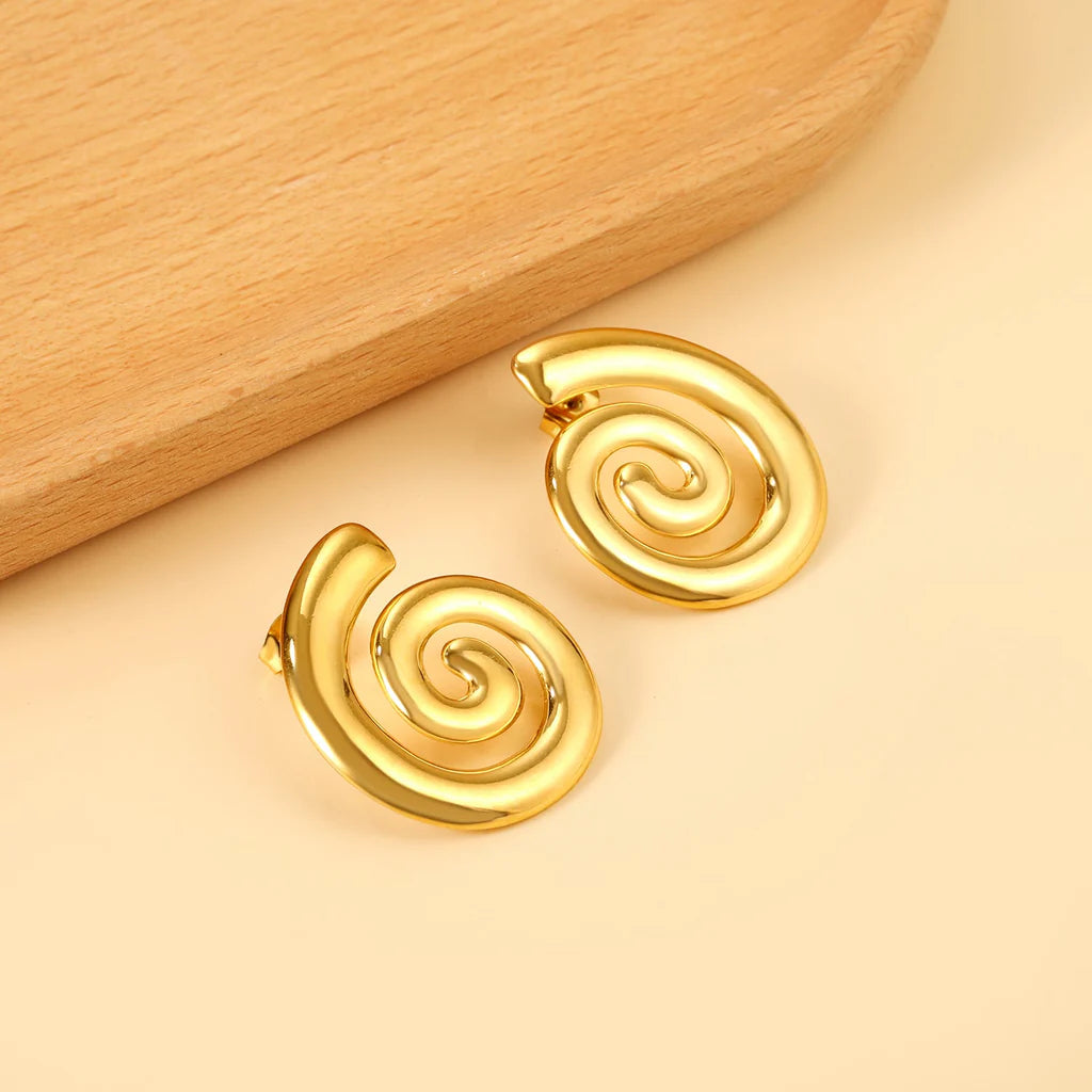 Spiral Bae Earring