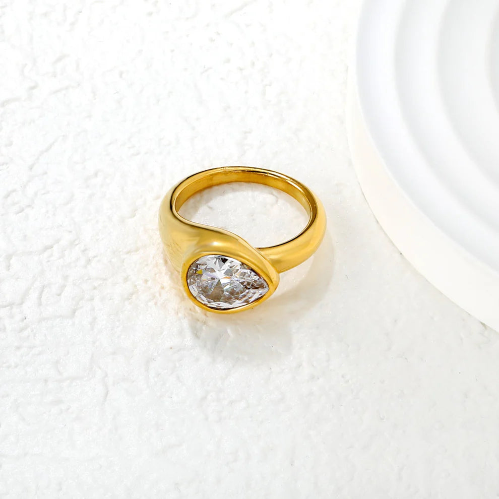 Pear Mount Ring