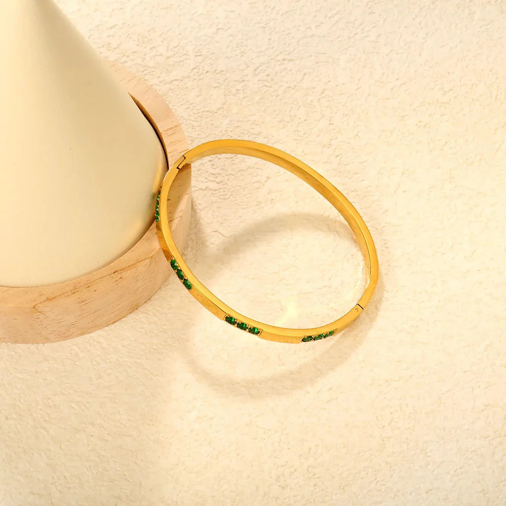 Emri Bangle